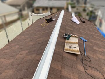 スレート屋根コロニアルグラッサへ部分葺き替え工事が完了